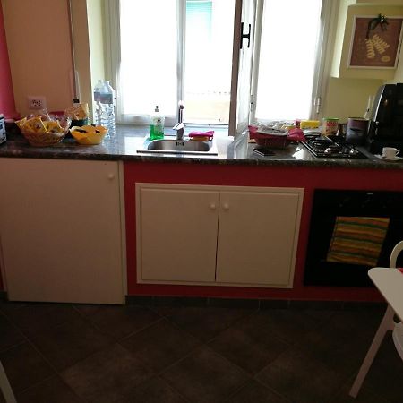 B&B Dimora Di Traiano Terracina Eksteriør bilde