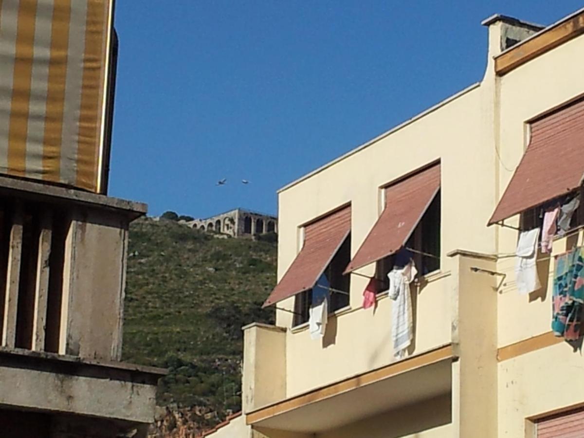 B&B Dimora Di Traiano Terracina Eksteriør bilde