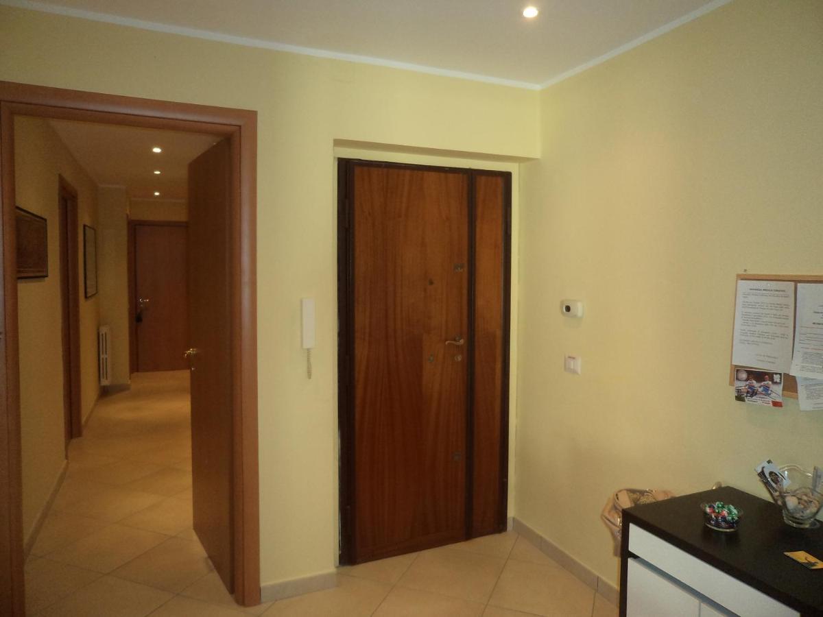 B&B Dimora Di Traiano Terracina Eksteriør bilde